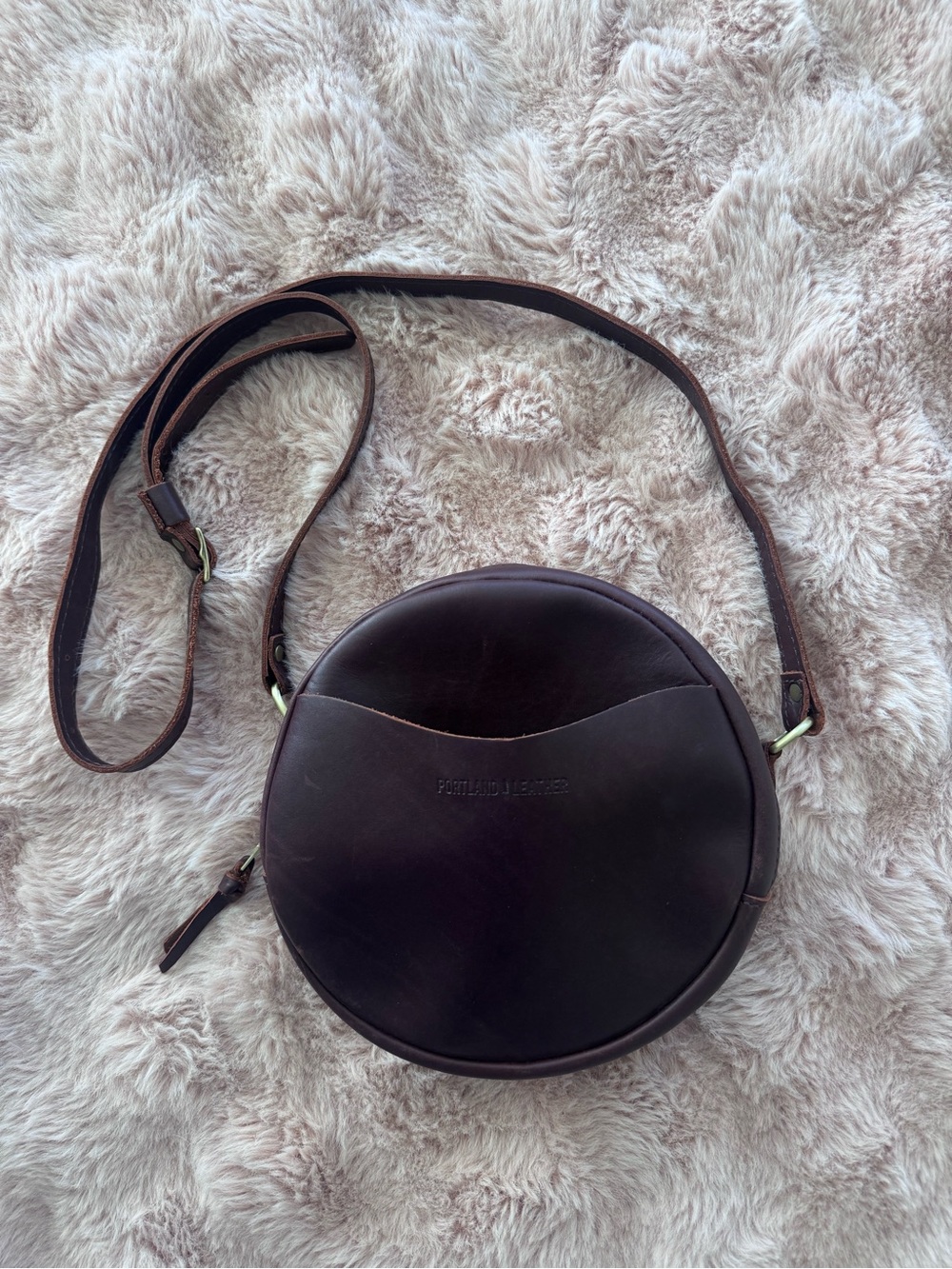 Portland Leather Circle Crossbody in Dark Brown